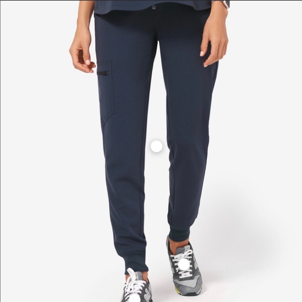 ❌SOLD❌ Figs Dark Harbor Zamora Scrub Pants